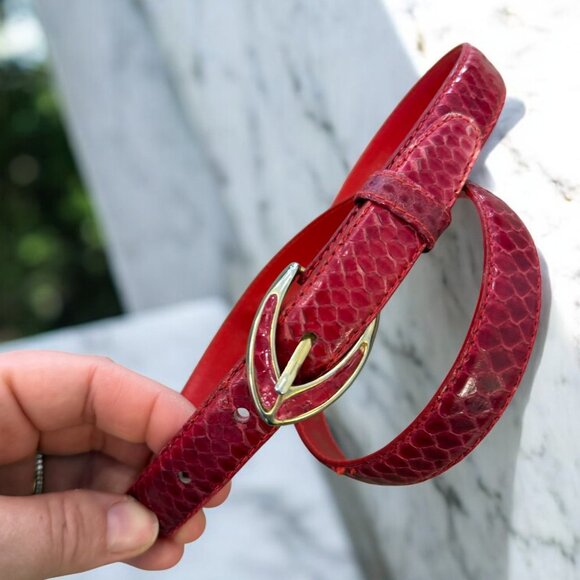 Vintage Genuine Snake Skin Red Leather Belt Size Medium - Picture 2 of 9